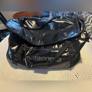 Patagonia Black Hole 100L duffle